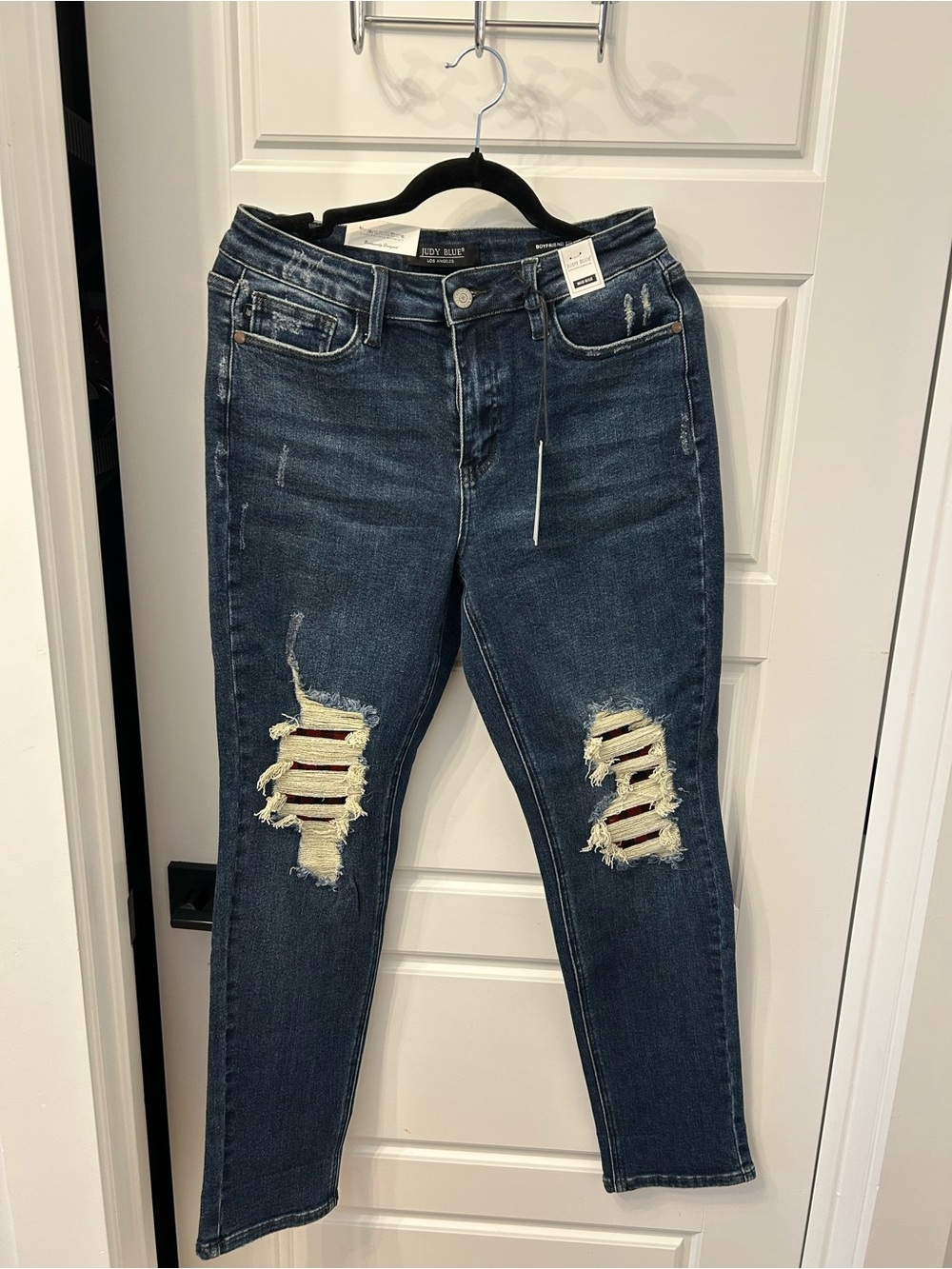 Judy Blue Dark Blue Distressed boyfriend fit jeans - Picture 2 of 6
